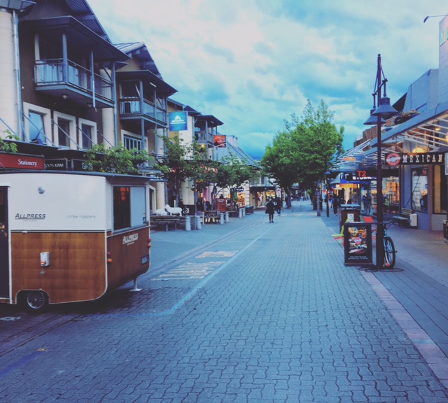 92b79898-7dae-4065-9e1f-c8586a55d7da